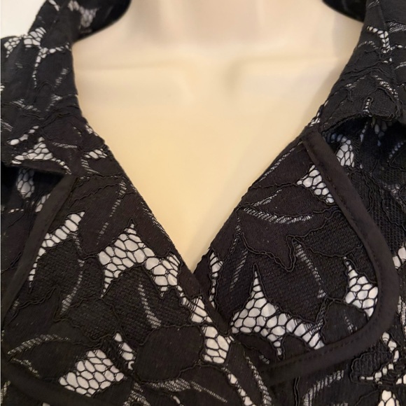 VENUS Vintage Black Lace Trench Coat - Picture 6 of 11